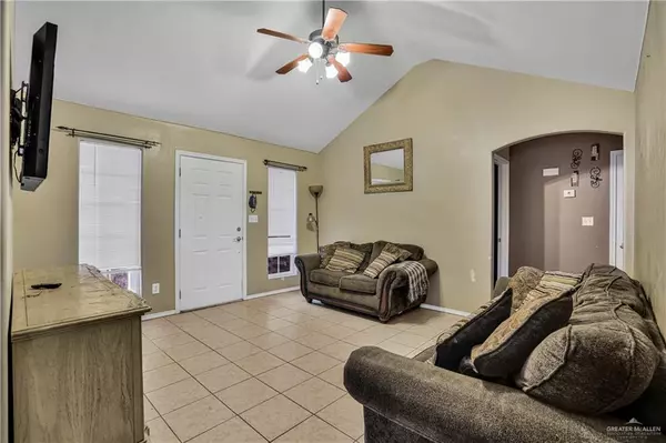 Pharr, TX 78577,706 Darlene AVE