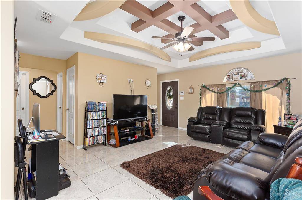 San Juan, TX 78589,218 Dove ST