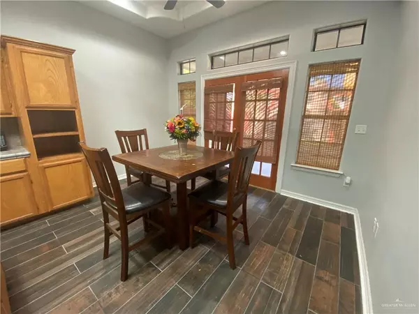 Mcallen, TX 78501,2409 W Iris AVE