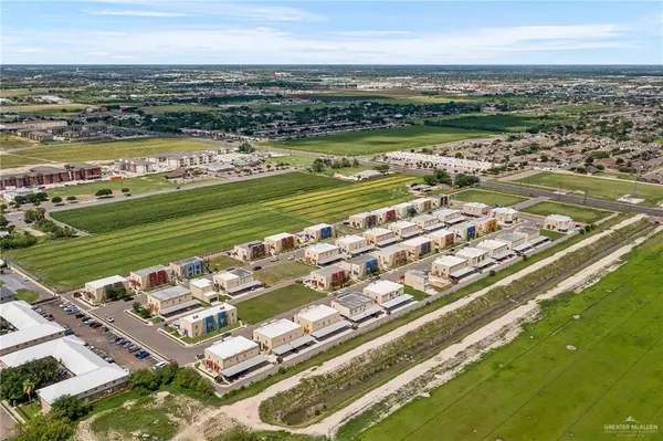 Mcallen, TX 78504,1213 E Daffodil AVE