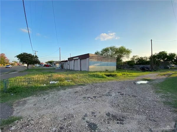 La Feria, TX 78559,717 N Main ST