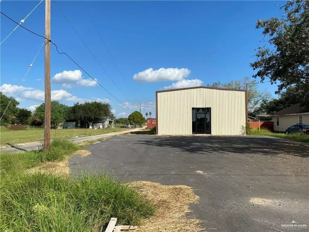 Edinburg, TX 78541,000 10th ST