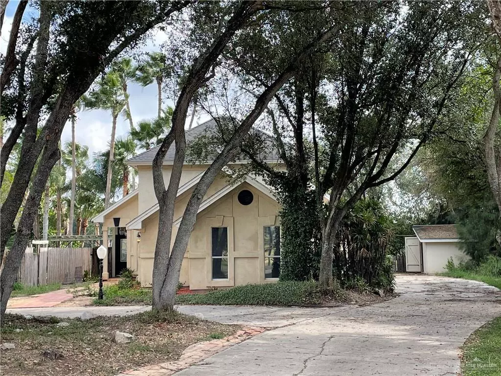 Weslaco, TX 78596,620 Lion Lake DR N