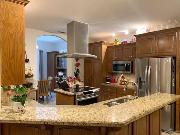 Mission, TX 78574,1811 Fair Oaks DR