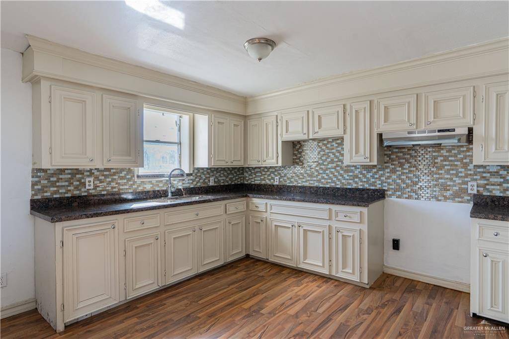 Penitas, TX 78576,101 Cindy LN