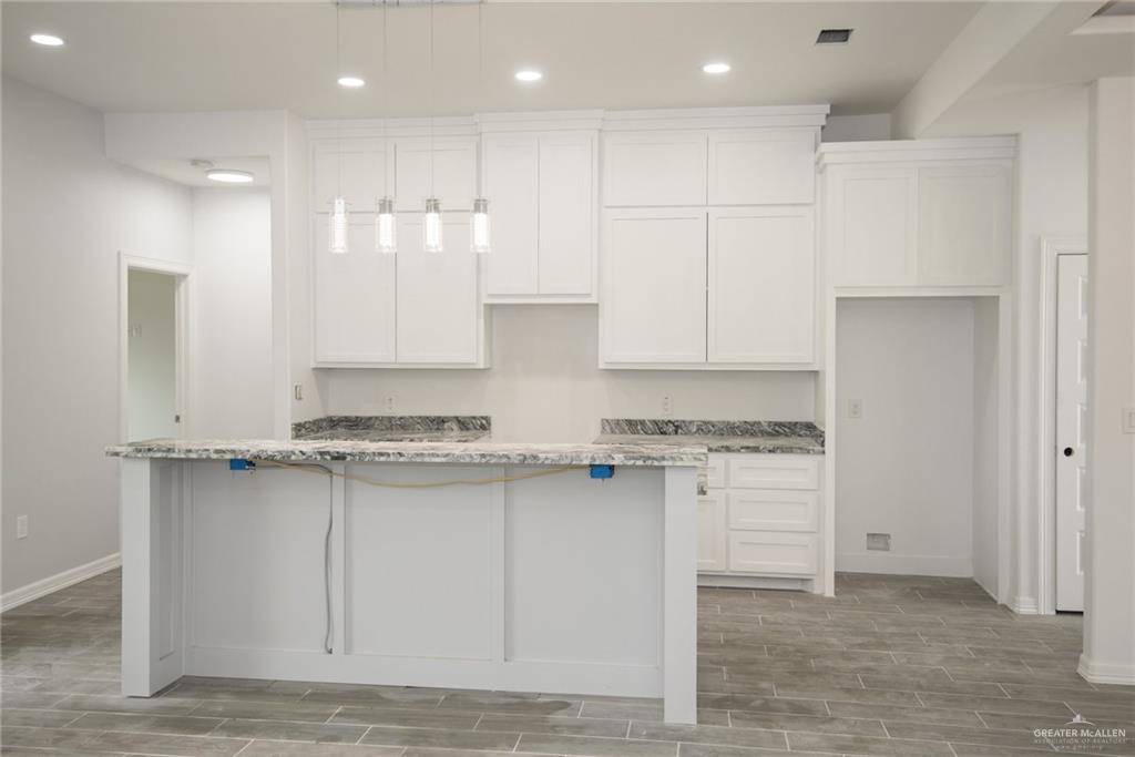 San Benito, TX 78586,122 Justice CIR