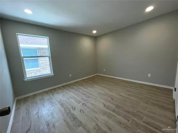 Edinburg, TX 78541,2802 Primrose AVE