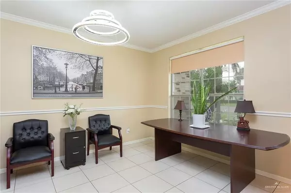 Mission, TX 78572,1809 Trinity ST