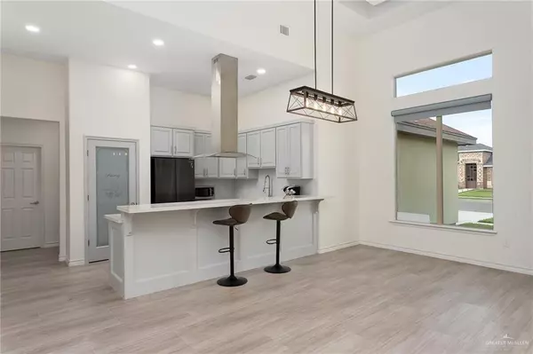 Edinburg, TX 78542,5416 San Diego DR