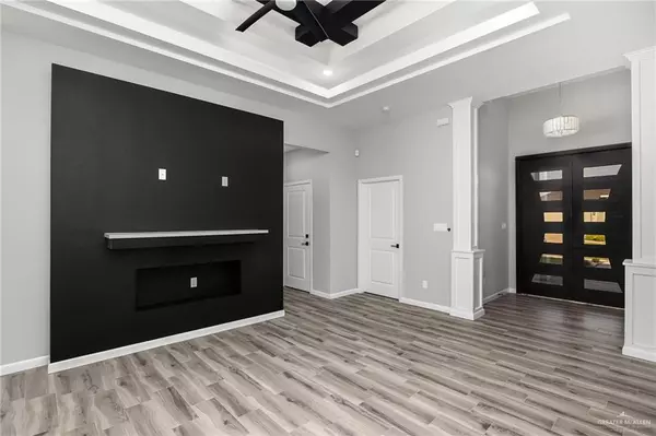 San Juan, TX 78589,301 Stella DR