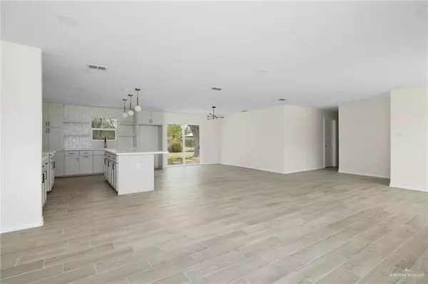 San Juan, TX 78589,1207 S Nebraska AVE