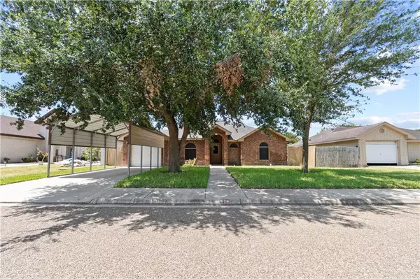 678 Quail Hollow ST,  La Joya,  TX 78560