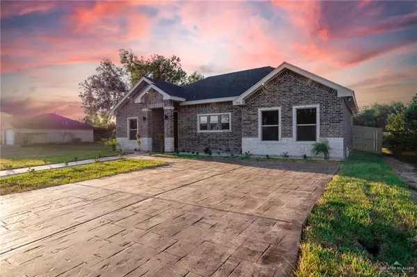 La Joya, TX 78560,705 Salomon Chapa DR