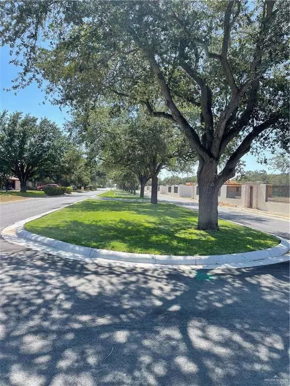 Mcallen, TX 78501,112 E Houston ST