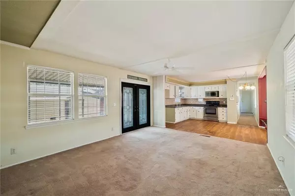 Weslaco, TX 78596,503 W Loop 19th ST