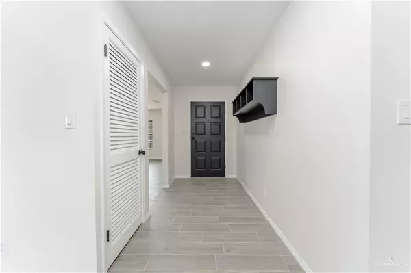 Mission, TX 78574,3109 N Cummings AVE