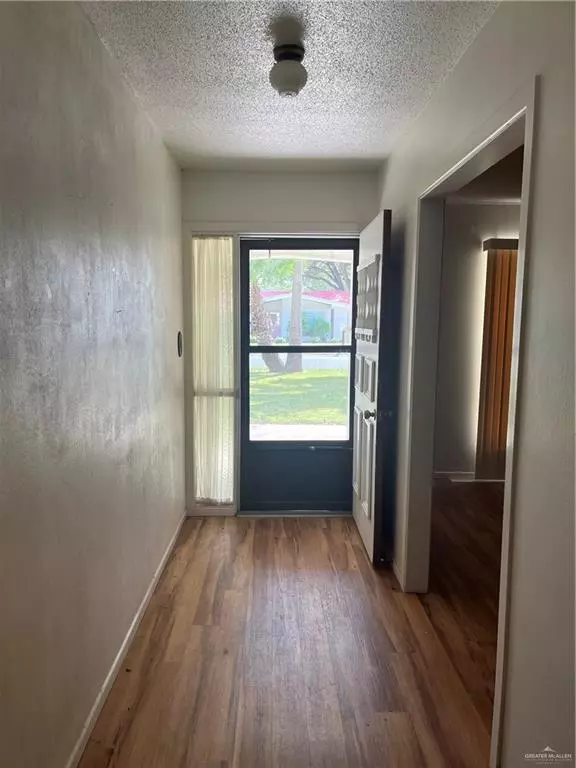 Mcallen, TX 78501,210 W Esperanza AVE W