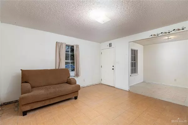 Edinburg, TX 78541,2817 Trey DR