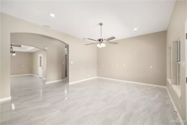 Donna, TX 78537,407 Manhattan CIR