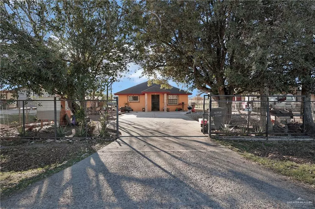 Donna, TX 78537,8319 Azucena ST