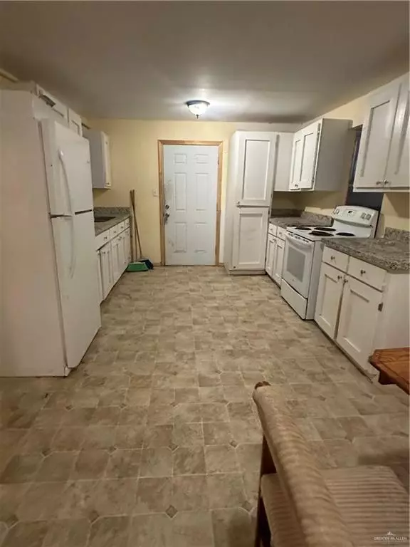Edcouch, TX 78538,301 N Homero De Leon ST