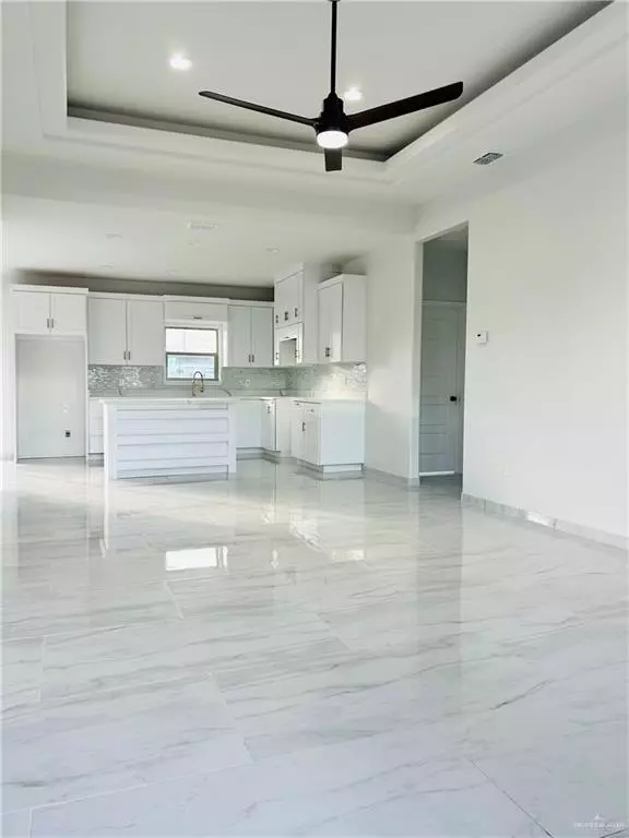 Alamo, TX 78516,1737 Presidio CIR W