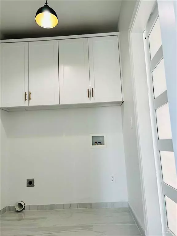 Alamo, TX 78516,1737 Presidio CIR W