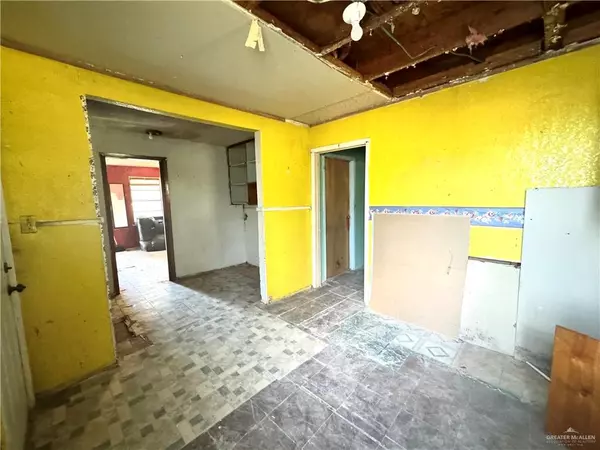 Weslaco, TX 78599,2522 North LN