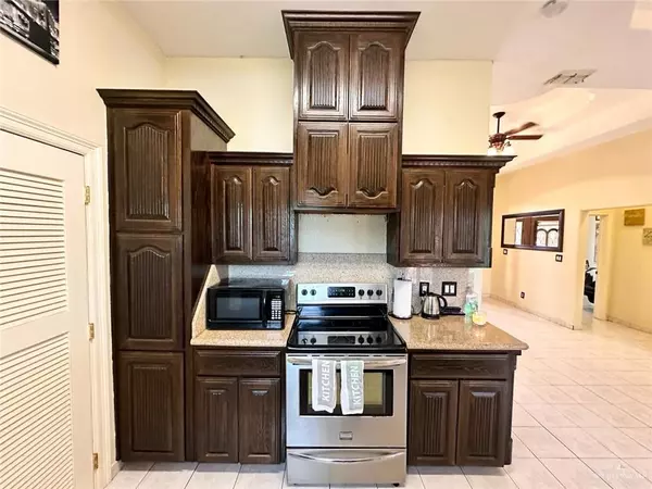 Pharr, TX 78577,605 E Sherrye LN