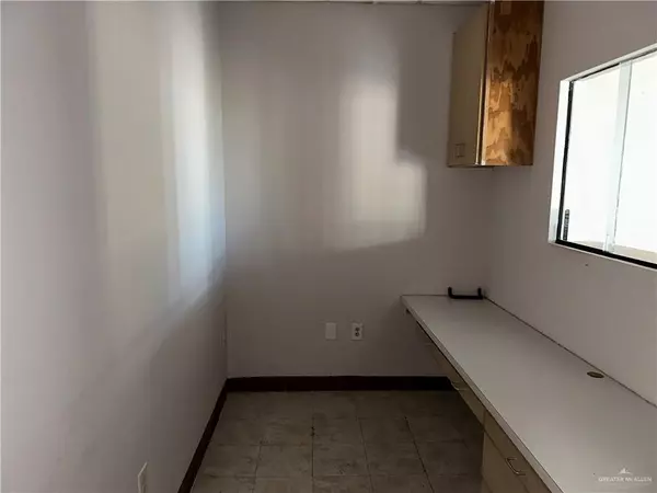 Mission, TX 78572,900 Plaza DR #1-A