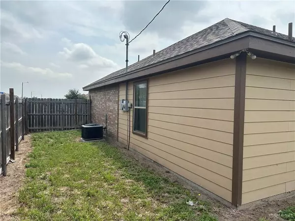 Edinburg, TX 78542,4915 N Aguajito ST