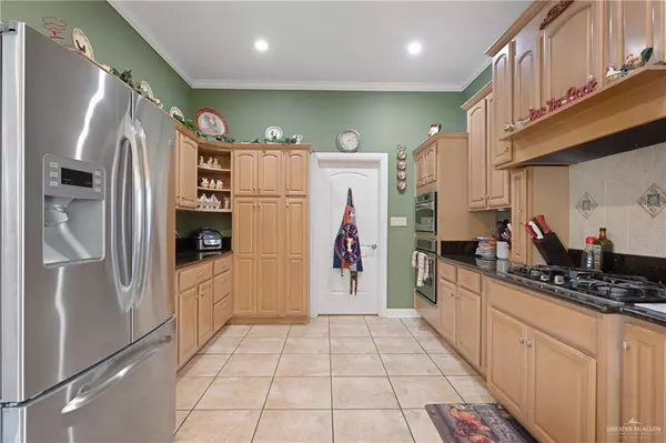 Donna, TX 78537,8001 Elena AVE