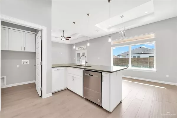 Edinburg, TX 78542,4204 S Kemp AVE