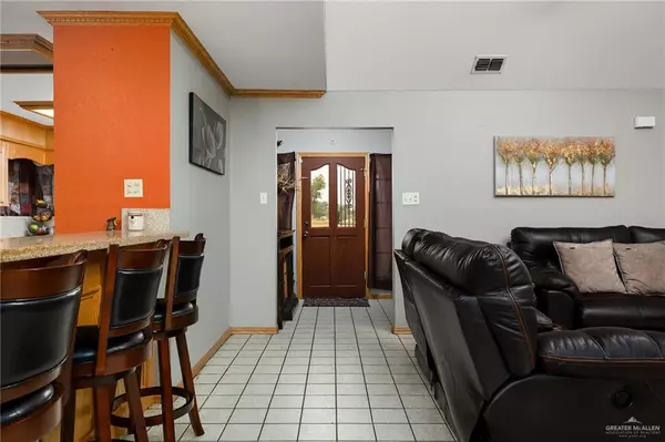 Mission, TX 78572,5400 Carla ST