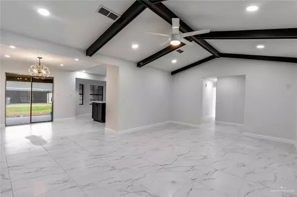 Hidalgo, TX 78557,809 E Texano DR