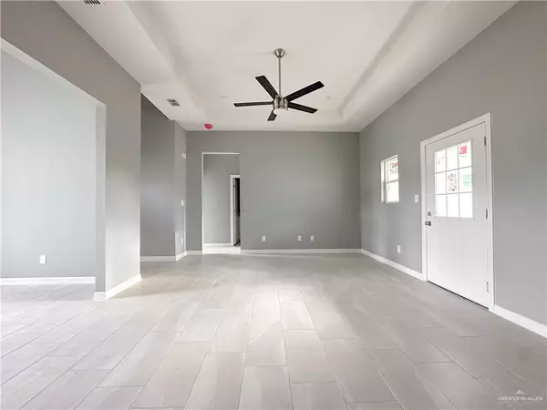 Weslaco, TX 78596,1305 Frente Al Mar DR