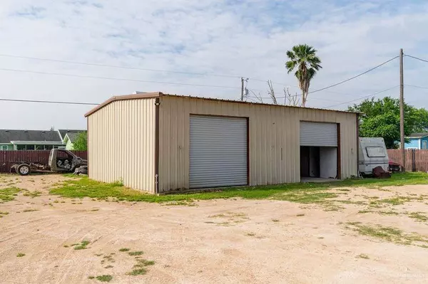 Donna, TX 78537,1306 Roadrunner DR