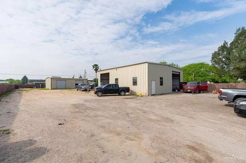 Donna, TX 78537,1306 Roadrunner DR