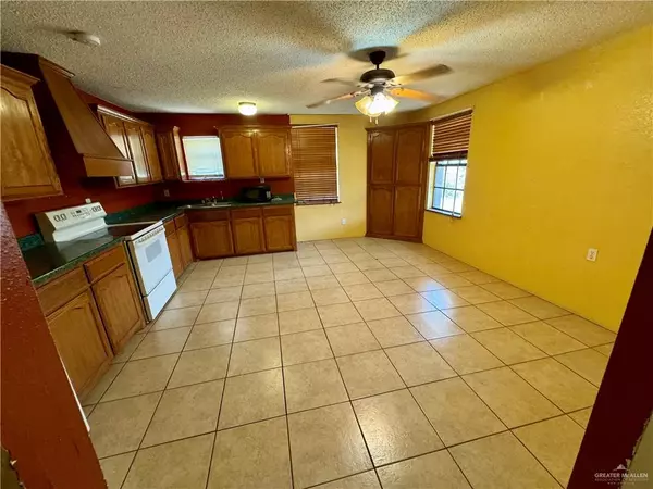 Edinburg, TX 78542,3213 E Efrain ST