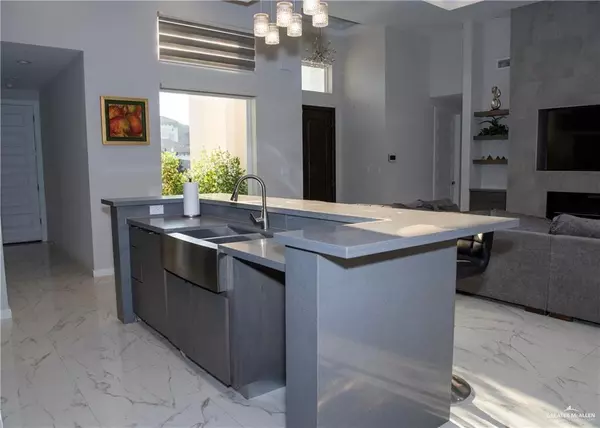 Mcallen, TX 78503,2611 41st LN