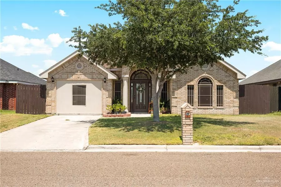 119 San Marcos LN, Rio Grande City, TX 78582