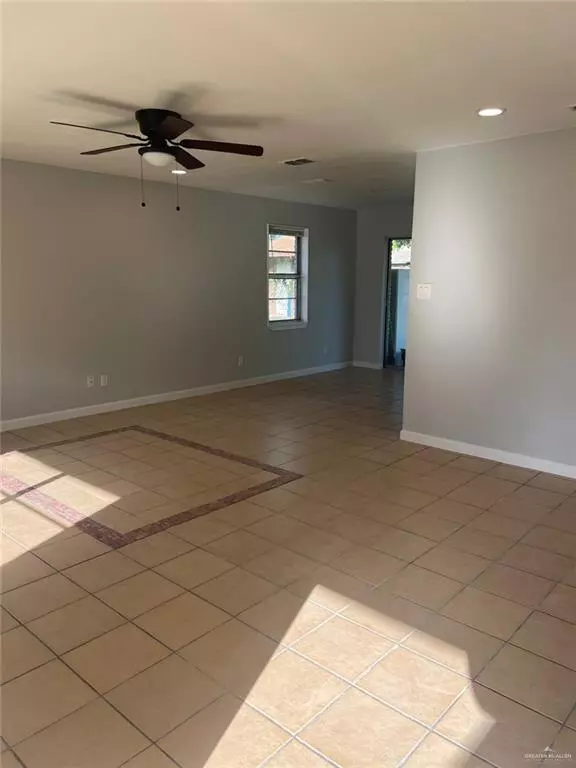 Mcallen, TX 78501,2921 N 24th ST N