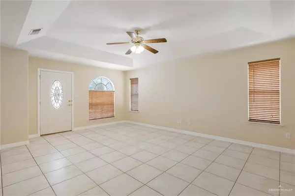 Mission, TX 78572,1422 E 1st ST