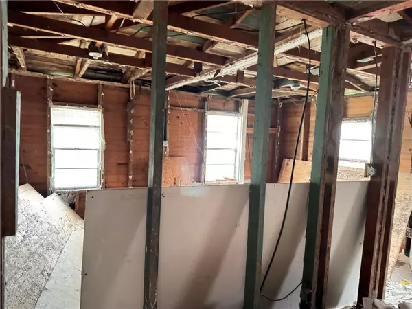 Weslaco, TX 78596,404 E Esplanada ST