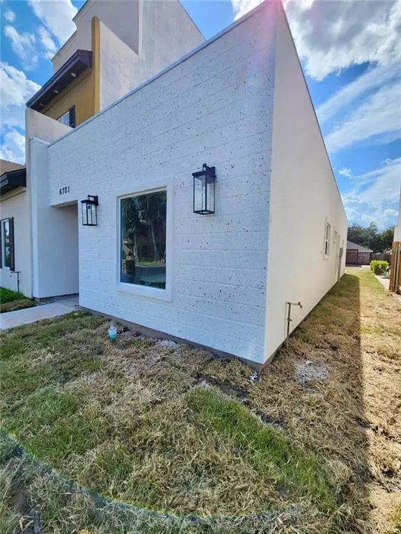 Mcallen, TX 78504,6701 N 5th ST