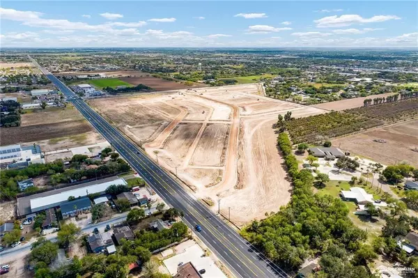 Alamo, TX 78589,913 Deluxe ST