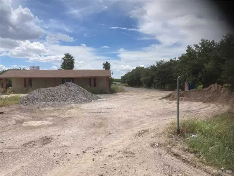 2301 N Fm 493 AVE N, Donna, TX 78537