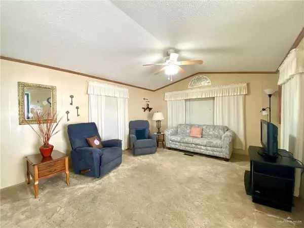 Mission, TX 78572,7602 Eagle DR