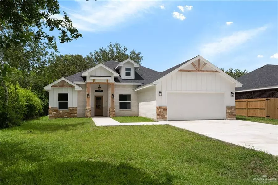 7818 Drury LN, Harlingen, TX 78552