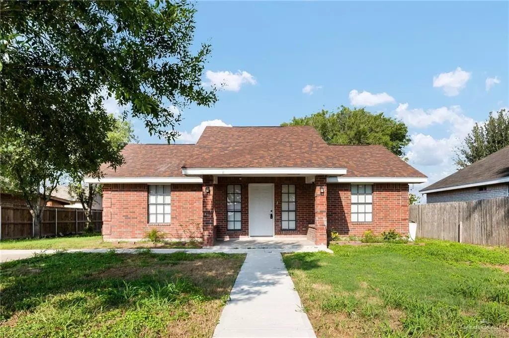 Elsa, TX 78543,202 Laureles DR